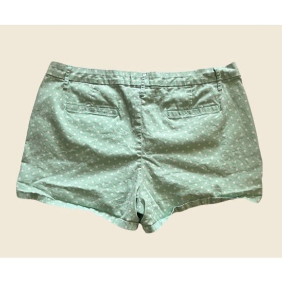ELLE Mid-Waist Mint Green Polka Dot Chino Shorts Size 16 - Picture 3 of 3